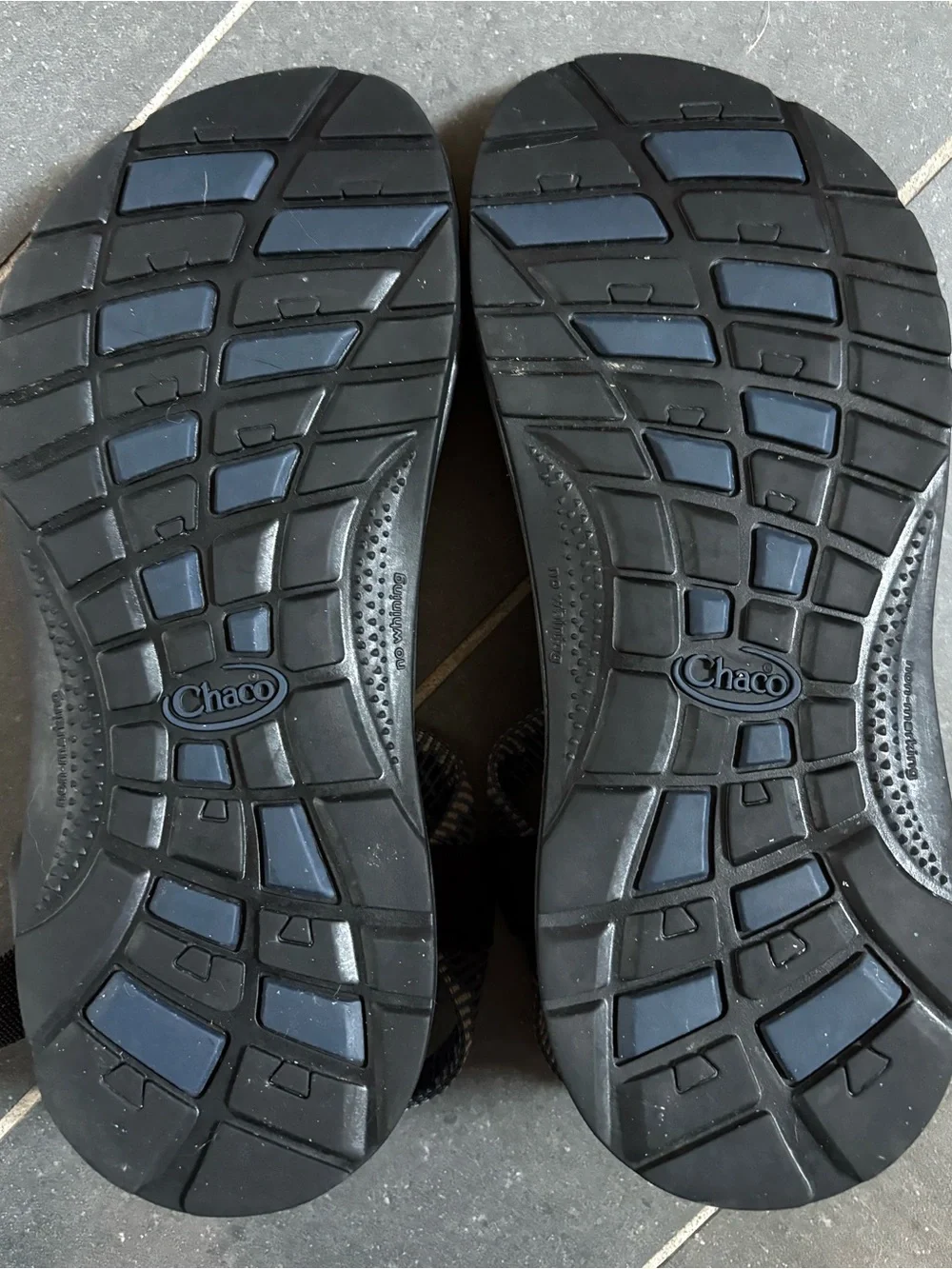 Chaco Youth Black and Gray Patterned Strap Sandals